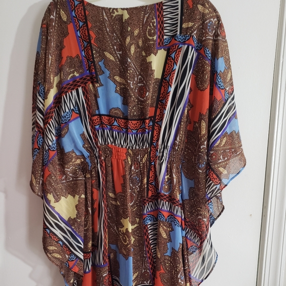 Grecian Style Dolman Sleeve Dress - Picture 3 of 5